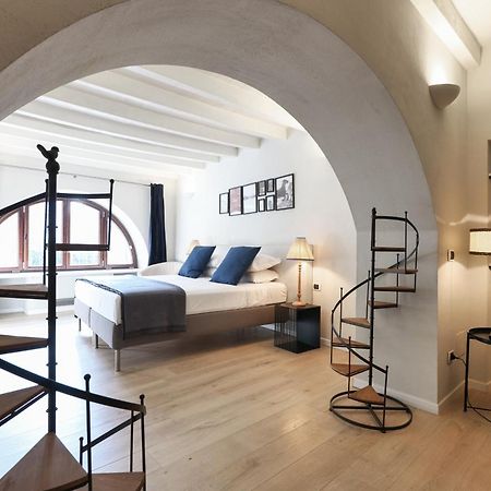 Elegant Rosales Apt. Milano Eksteriør bilde